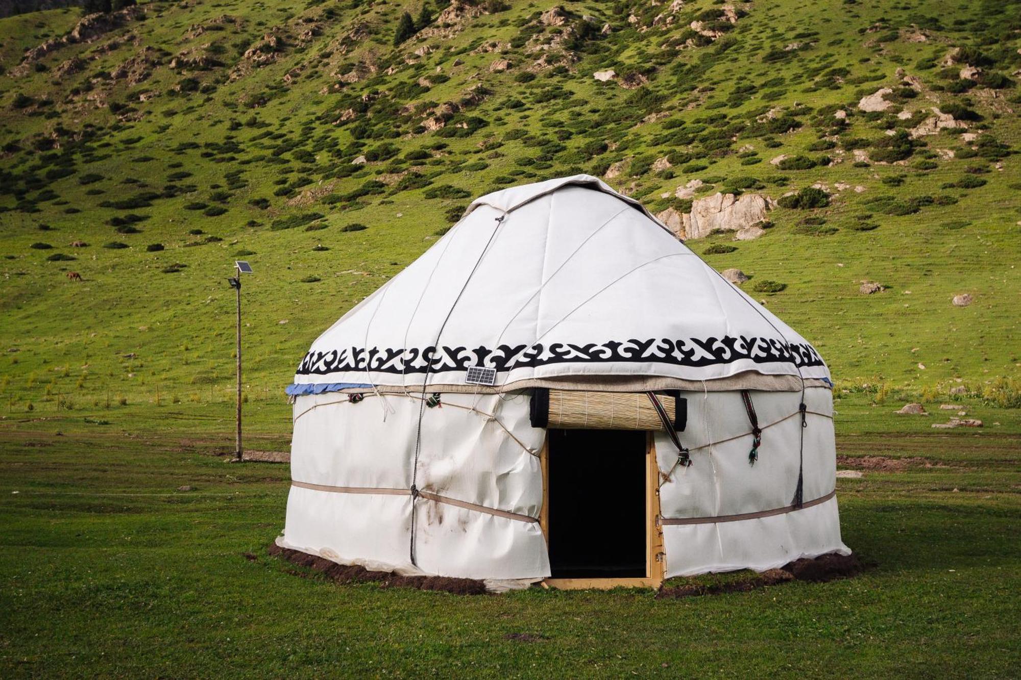 Hotel Eco Yurt Camp Arashan Teploklyuchenka Zewnętrze zdjęcie