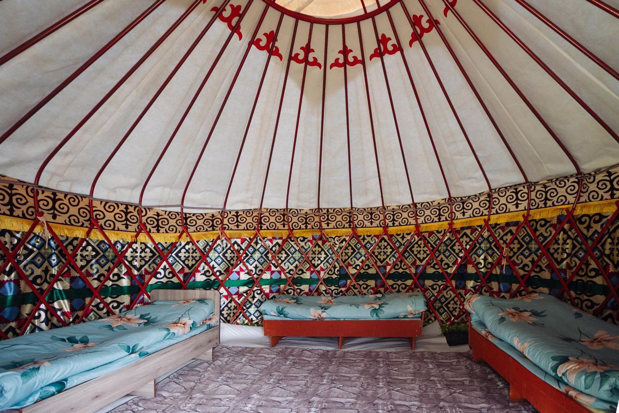 Hotel Eco Yurt Camp Arashan Teploklyuchenka Zewnętrze zdjęcie