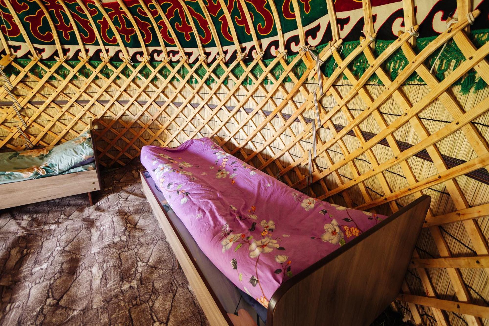 Hotel Eco Yurt Camp Arashan Teploklyuchenka Zewnętrze zdjęcie