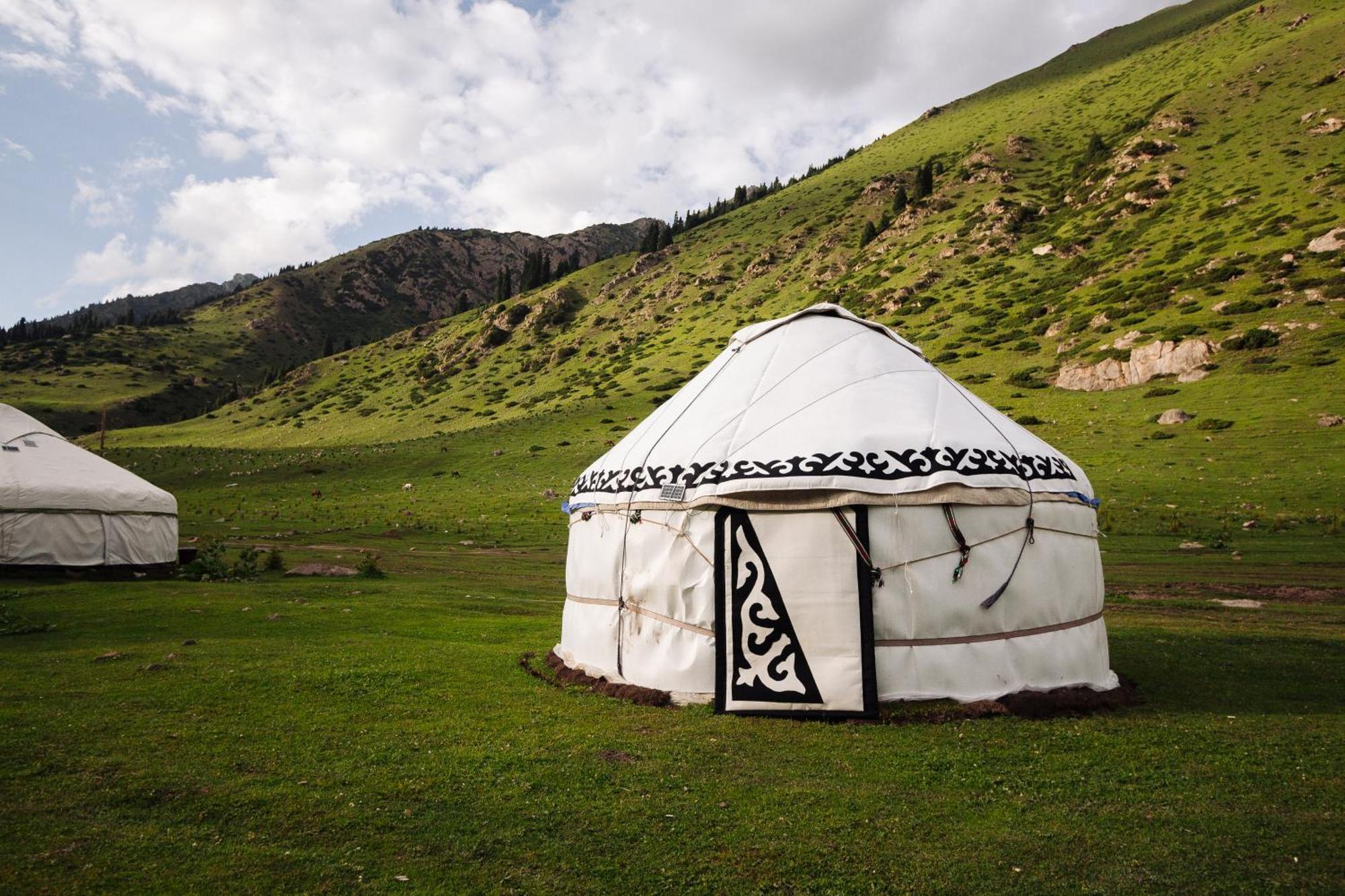 Hotel Eco Yurt Camp Arashan Teploklyuchenka Zewnętrze zdjęcie