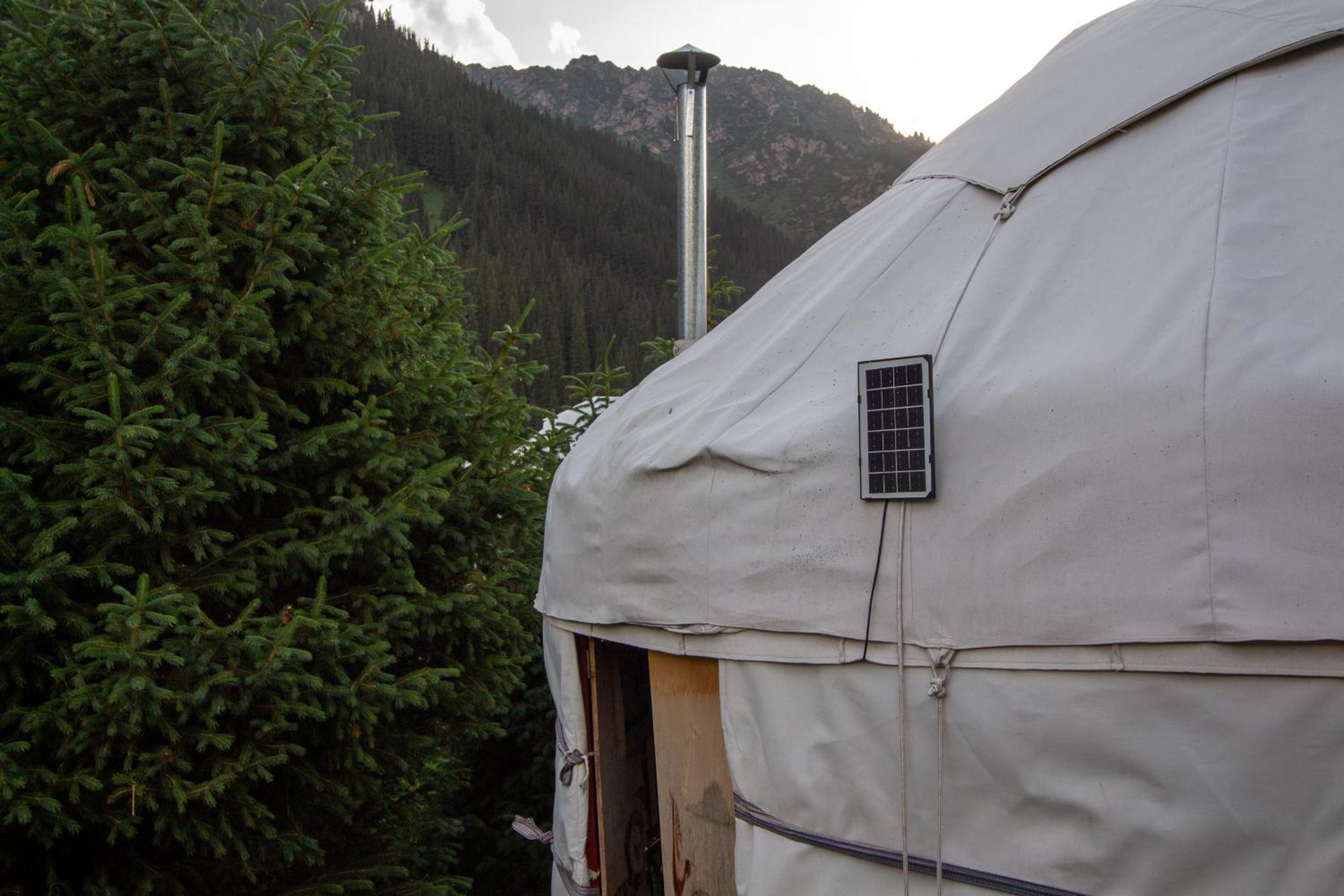 Hotel Eco Yurt Camp Arashan Teploklyuchenka Zewnętrze zdjęcie