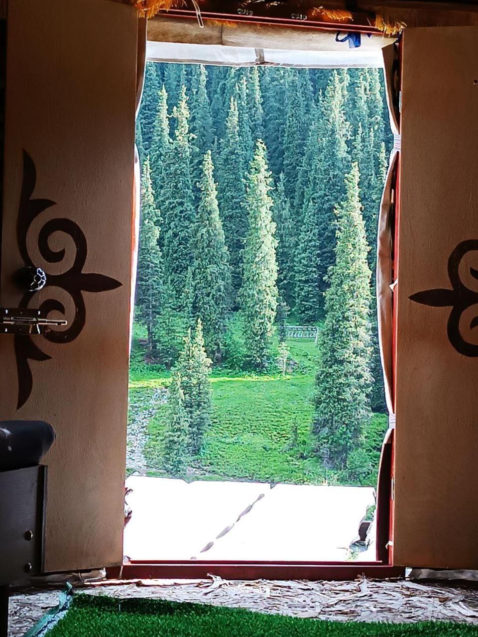Hotel Eco Yurt Camp Arashan Teploklyuchenka Zewnętrze zdjęcie